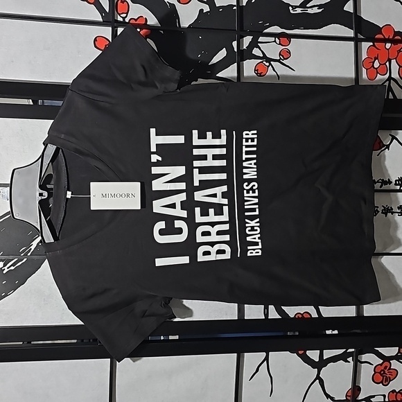 BLM Black Lives Matter I Can't Breathe V Neck Tee Shirt Size Small NWT - Picture 1 of 4